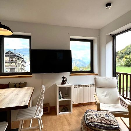 Apartament La Gisca - L'Amfitriona Valencia D'Aneu Dış mekan fotoğraf