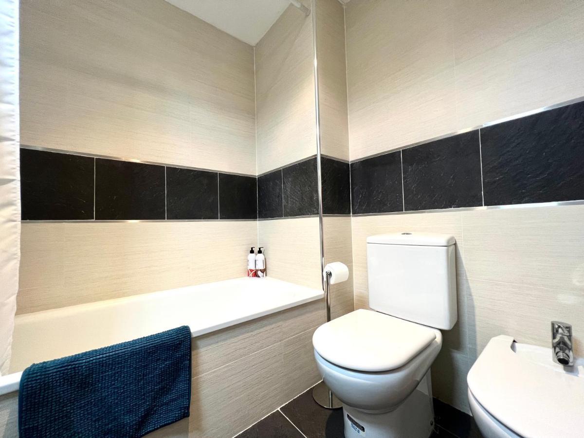 Apartament La Gisca - L'Amfitriona Valencia D'Aneu Dış mekan fotoğraf