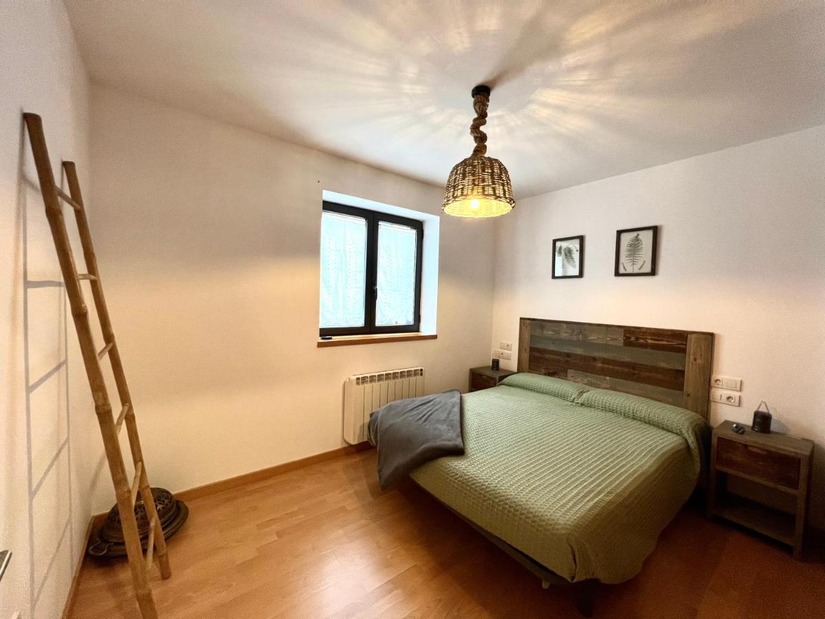 Apartament La Gisca - L'Amfitriona Valencia D'Aneu Dış mekan fotoğraf